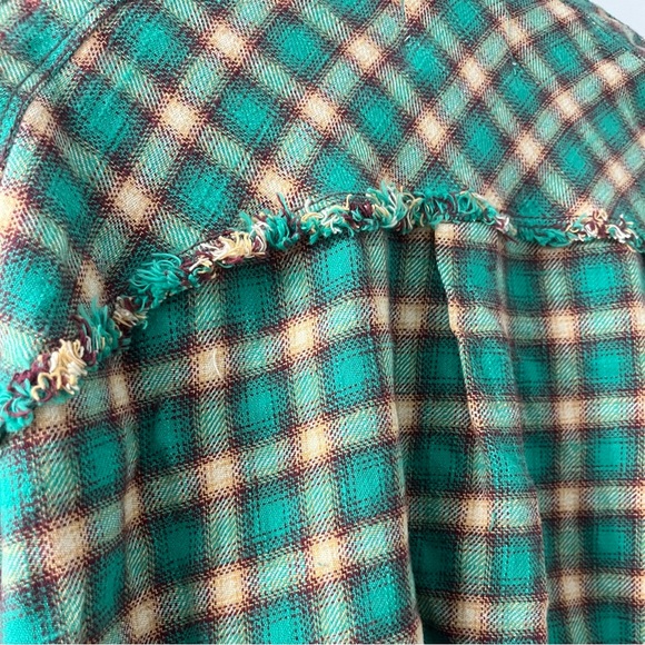 NWT XL BDG green flannel plaid Shacket/shirt with raw seam/hemline - Picture 11 of 16